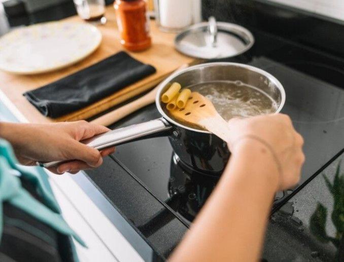 De Patuk Homestay 요그야카르타 외부 사진