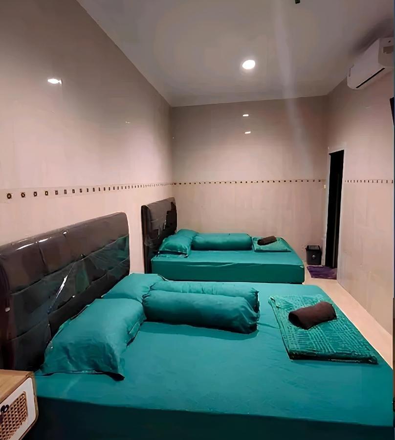 De Patuk Homestay 요그야카르타 외부 사진