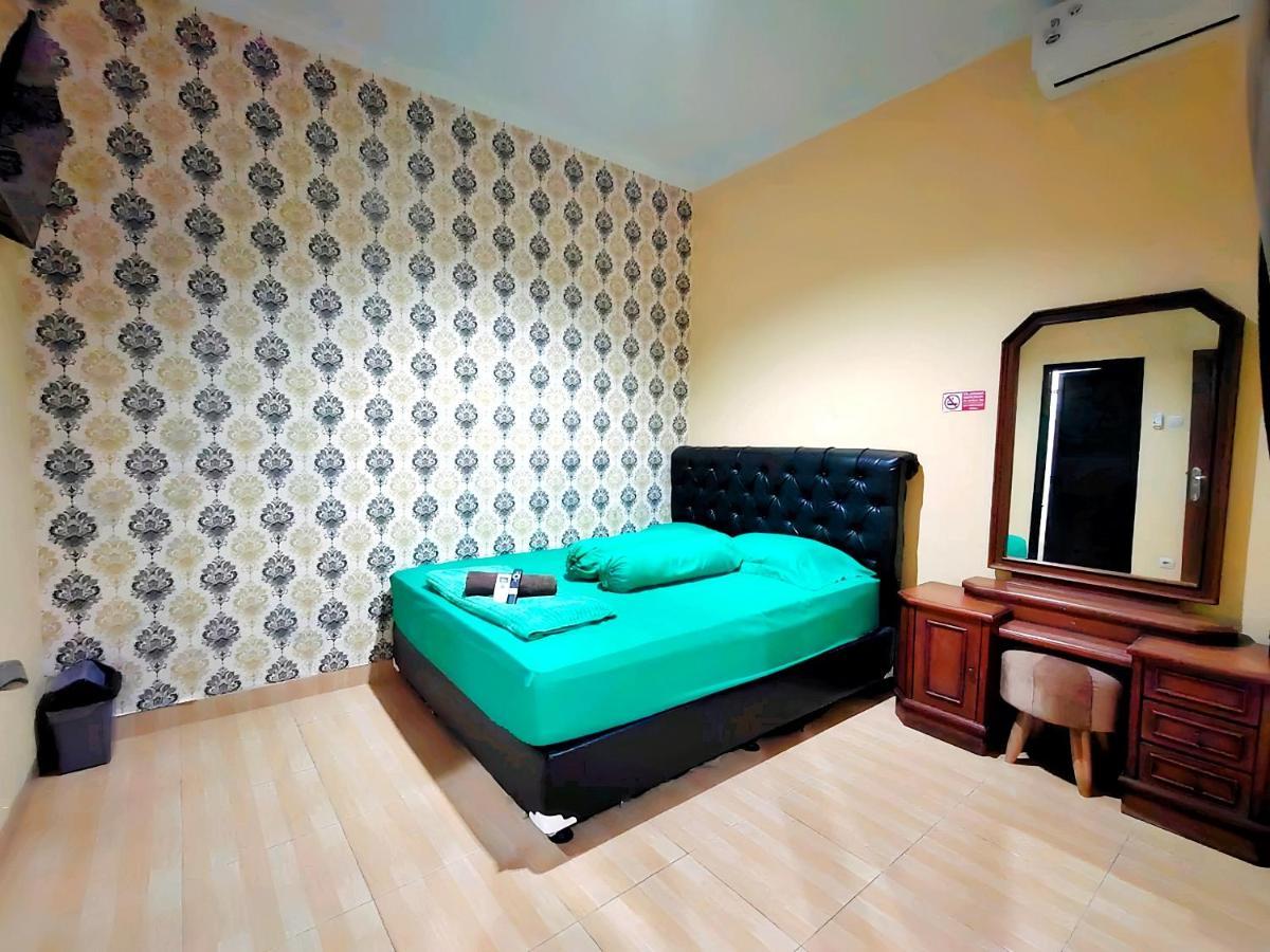 De Patuk Homestay 요그야카르타 외부 사진