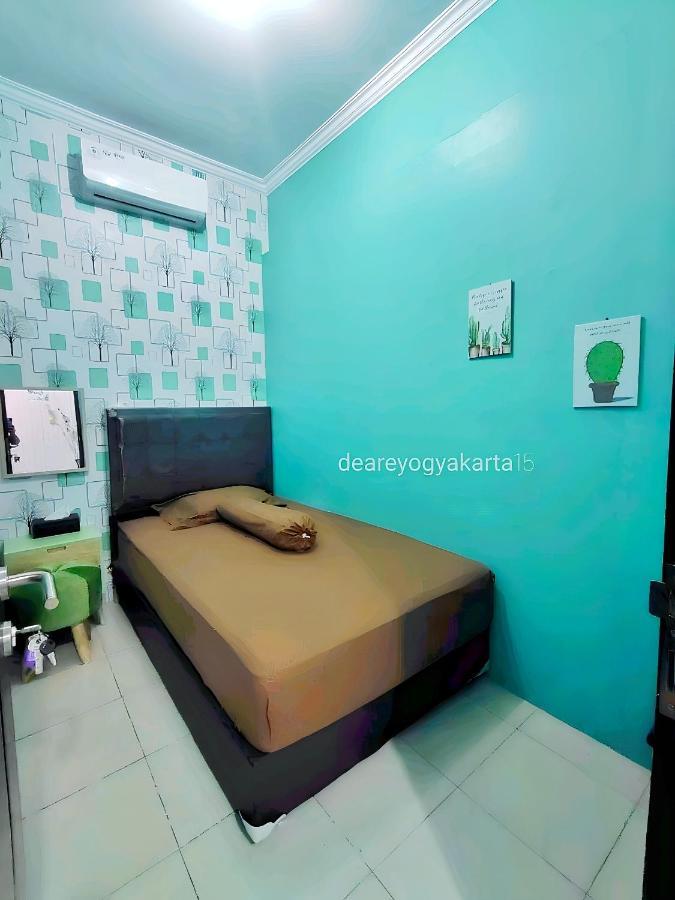 De Patuk Homestay 요그야카르타 외부 사진