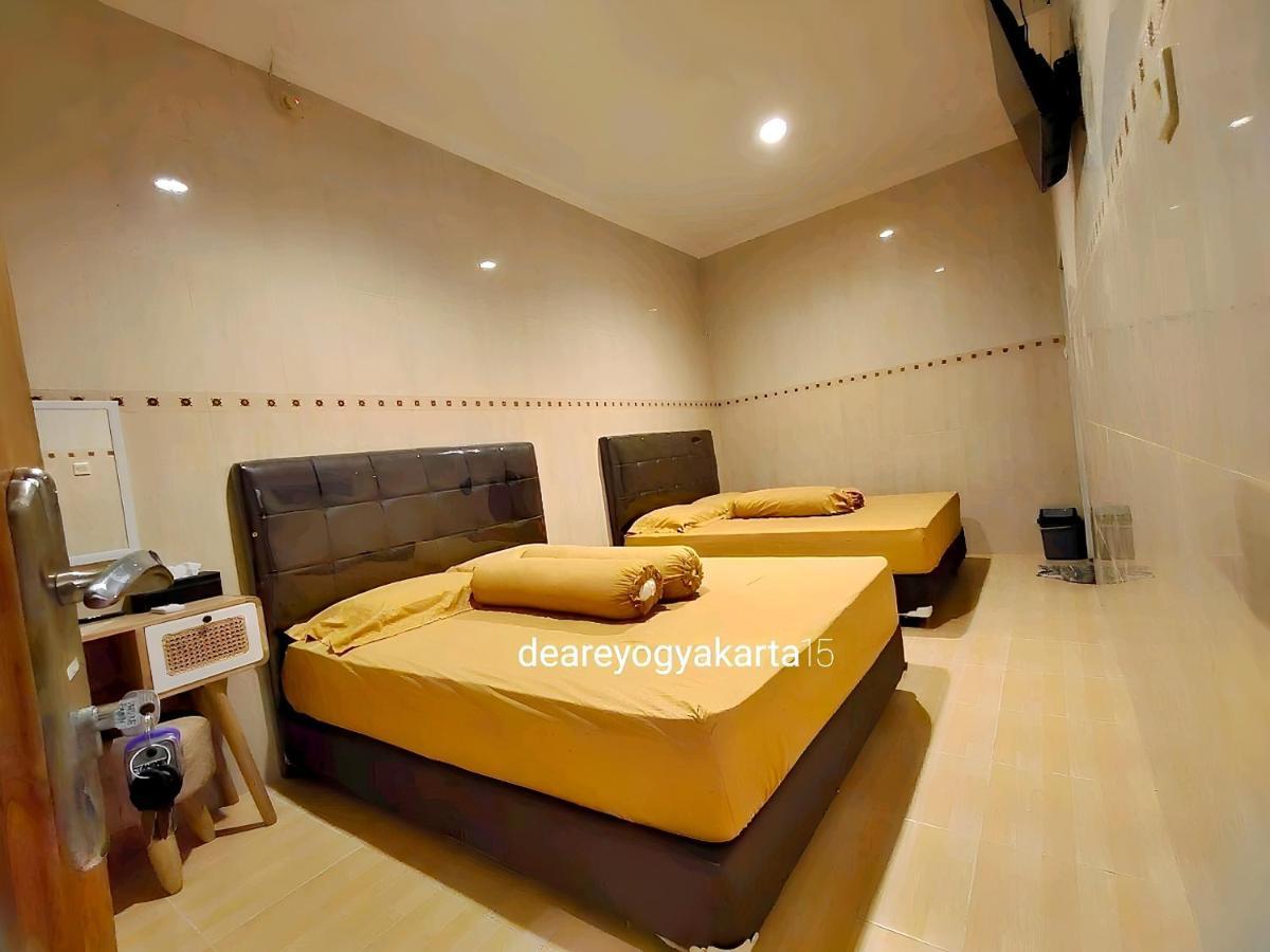 De Patuk Homestay 요그야카르타 외부 사진